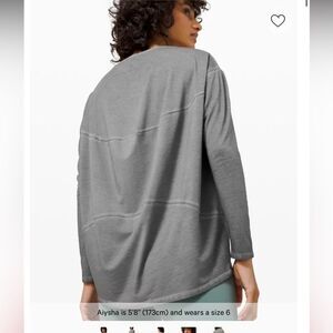 lululemon athletica Long Sleeve Relaxed Back Seam Top - Gray